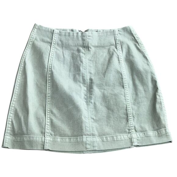 Wild Fable Seamed Denim Mini Skirt Sz 0 High-Rise Light Sage Green Wash Stretch - Picture 2 of 4